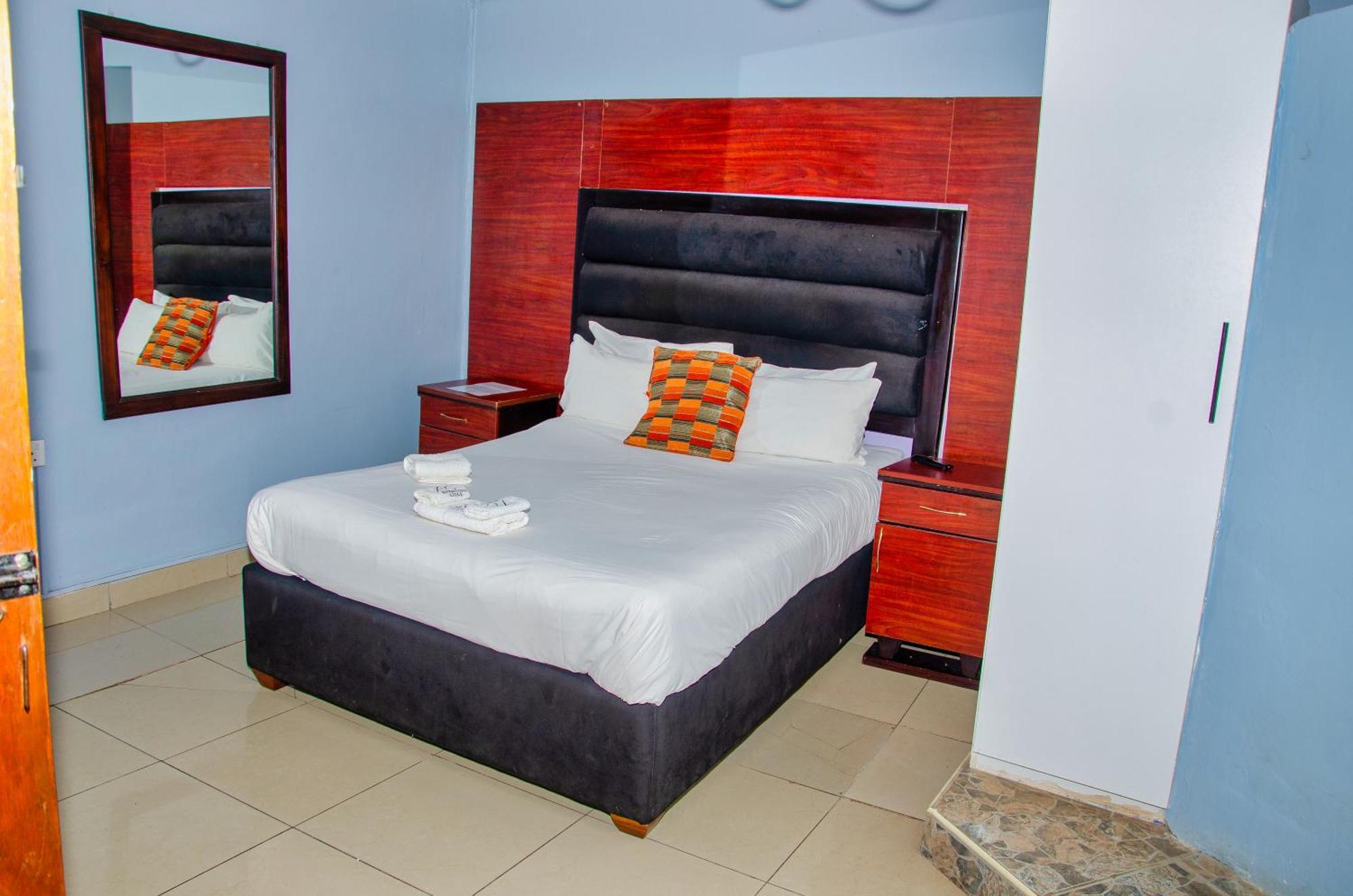 Riverstone Guest Lodge Harare Esterno foto