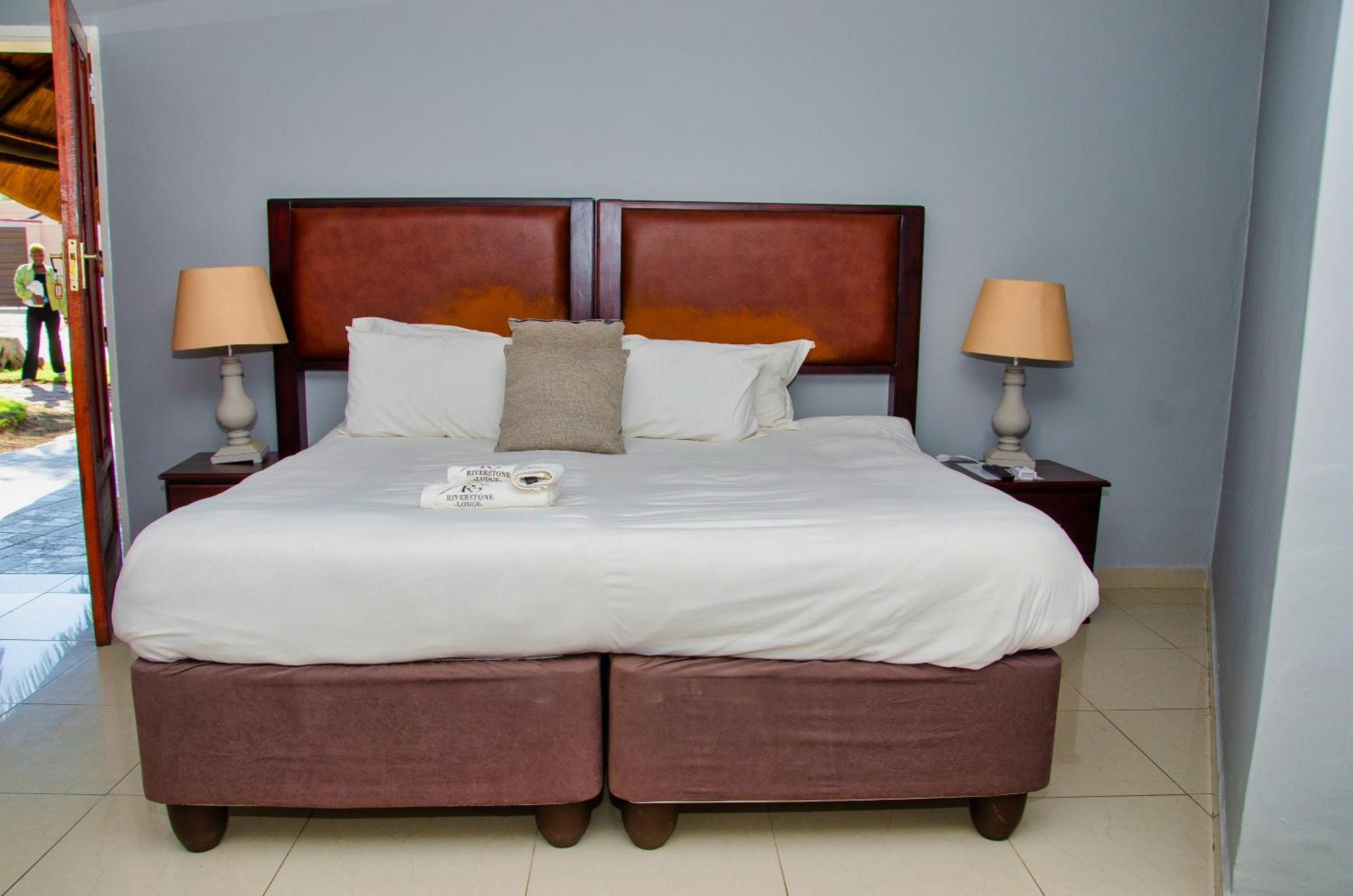Riverstone Guest Lodge Harare Esterno foto
