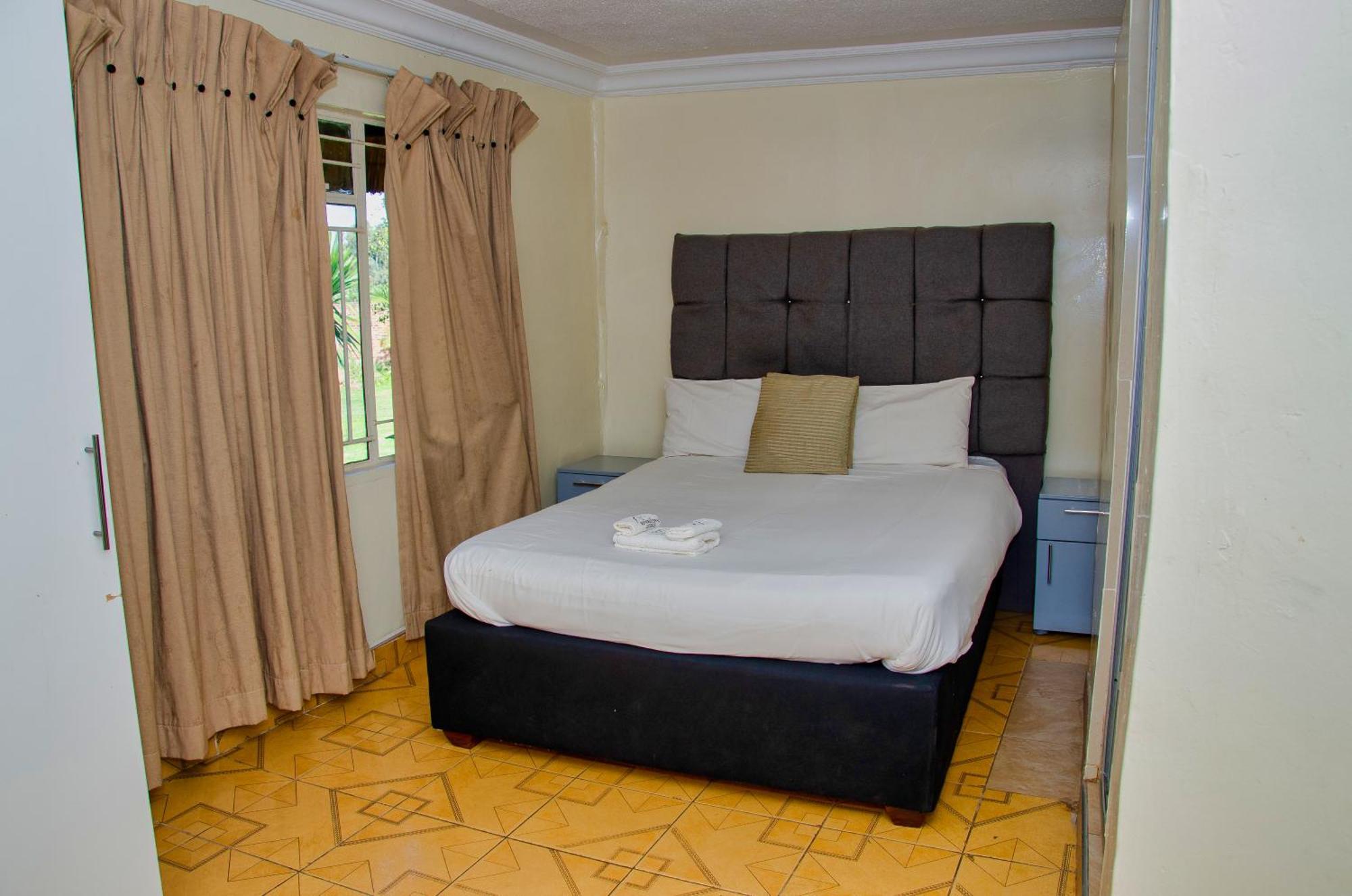 Riverstone Guest Lodge Harare Esterno foto