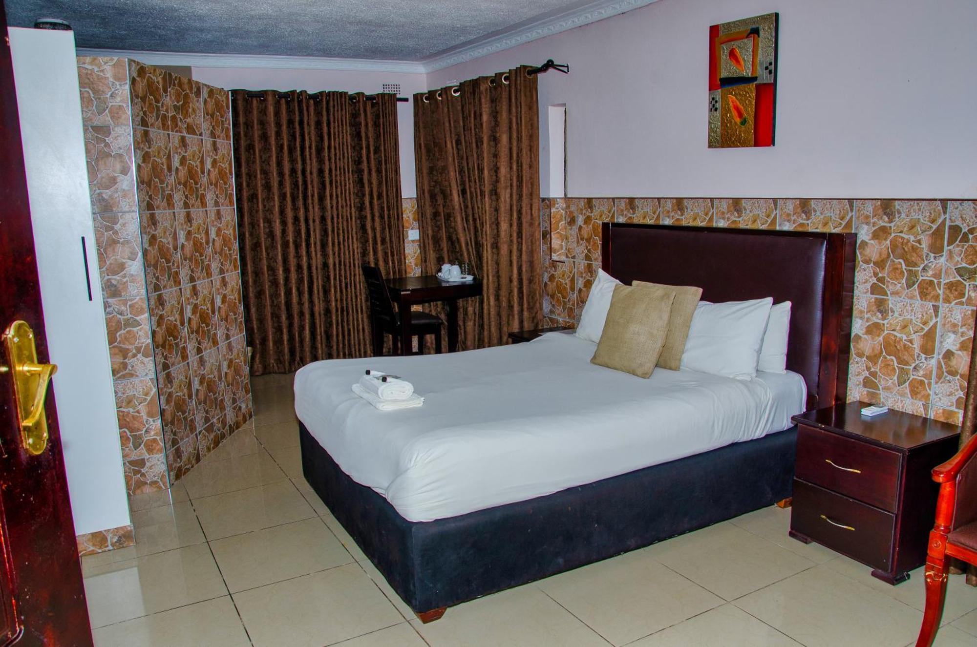 Riverstone Guest Lodge Harare Esterno foto