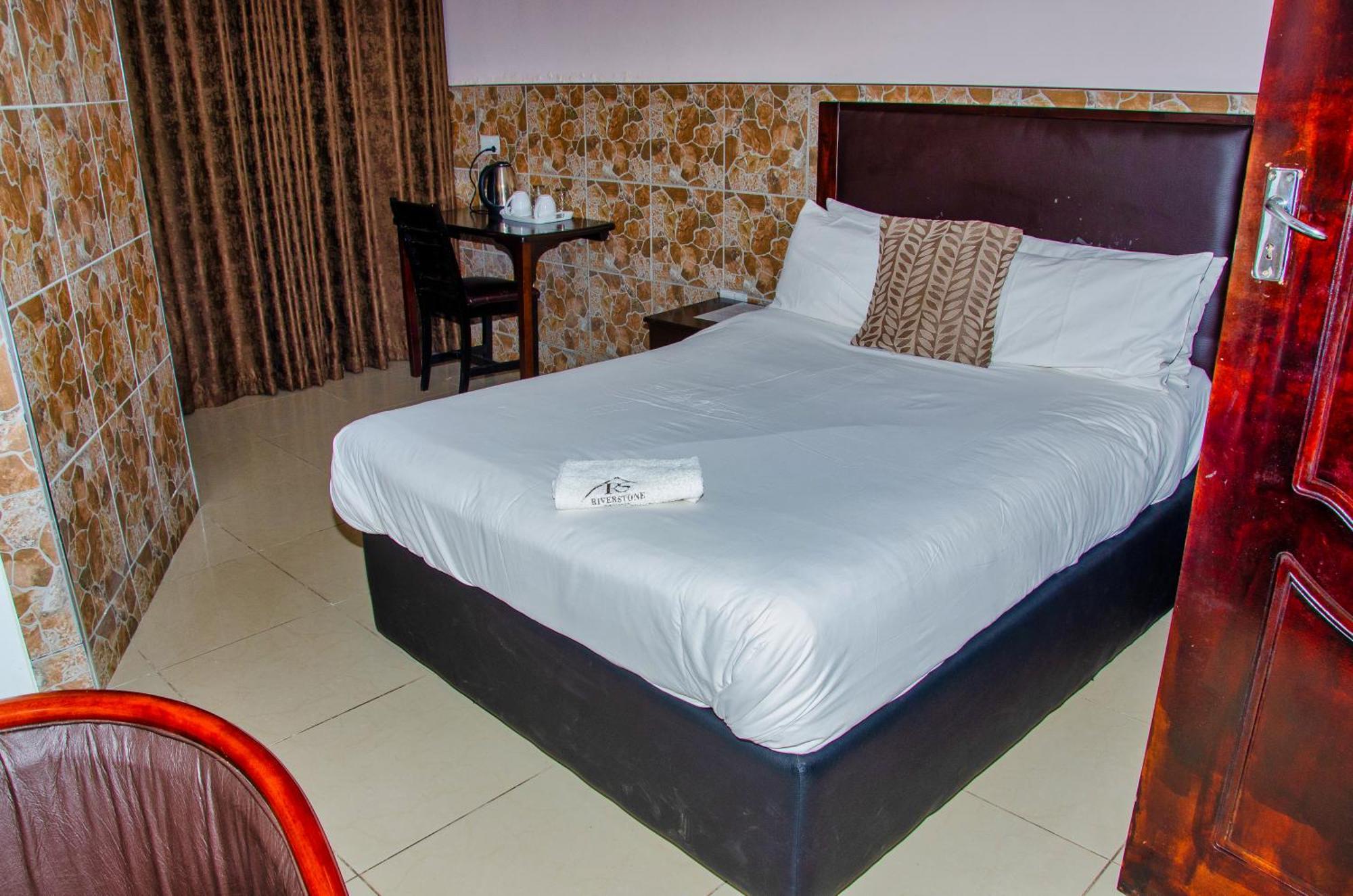 Riverstone Guest Lodge Harare Esterno foto